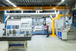 新中心máquinas时间之神producción炸弹之组件