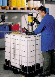 容器泵B50为您的化学品转移安全和轻工作