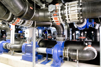 德国<s:1>太阳能发电技术研究中心