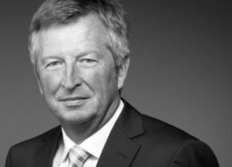 爱德华兹任命新的欧洲总经理支持增长