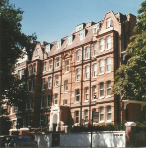 阿姆斯特朗综合供暖解决方案加速伦敦公寓楼翻新