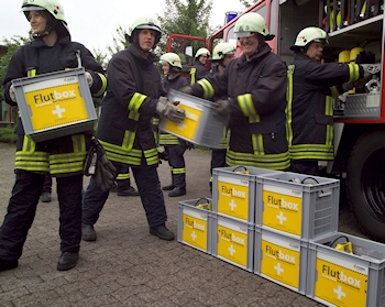 Zweite Jahrhundertflut Grimma: Pentair荣格抽水机pen spendet Flutboxen