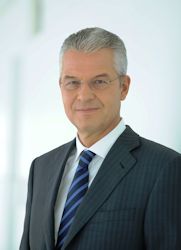 彼得Solmssen辞去Siemens Managing Board
