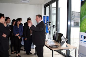 新加坡商务代表团访问维斯科科技