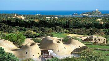 Climaveneta Heat Pumps for the Villas of the New Resort, Designed by Fuksas Architect
