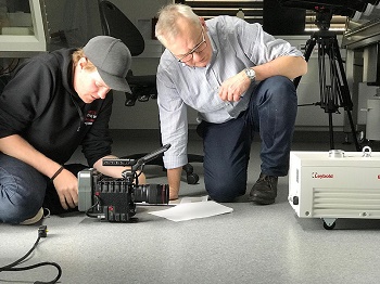 科普特人Center Offers the Stage for Leybold’s Video Shooting for its Newest Vacuum Product