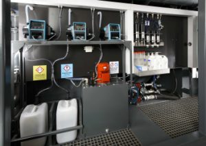 在最新的EcoClear机器中，Qdos和Apex泵帮助处理水力爆破水