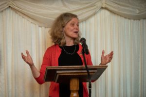 英国水:EA主席说，所有部门都需要齐心协力