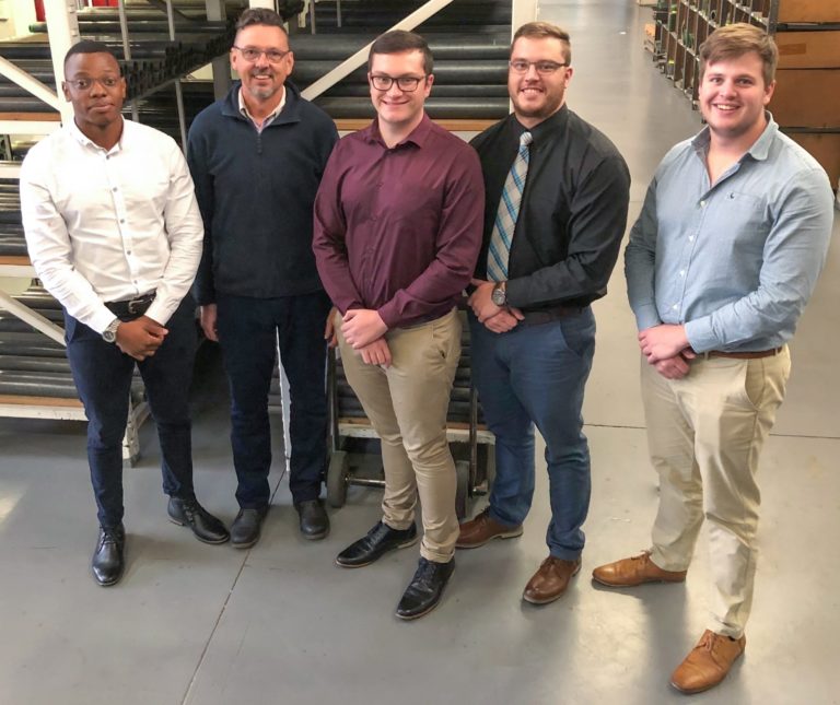 工程师增加了Vesconite的竞争优势