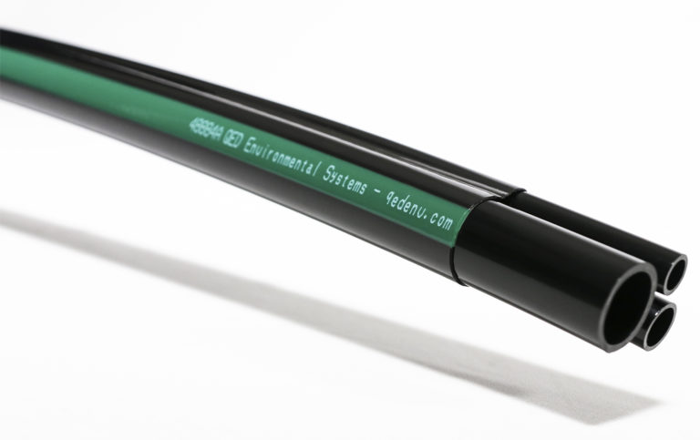 Q.E.D.突出绿线高性能夹套油管