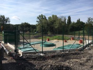 捷克城镇欢迎污水处理装置