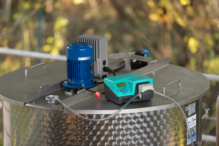 沃森-马洛管泵帮助寻找有害的微塑料