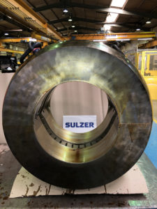Sulzer auumenta la capacità在巴比特的生产中有效率