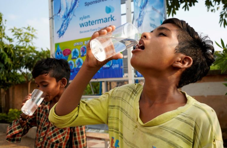 合作伙伴zwischen Xylem和地球水基金会在新Meilenstein