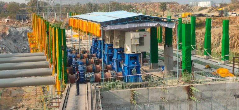 KBL为泰米尔纳德邦的mett Surplus Water Scheme项目提供水泵