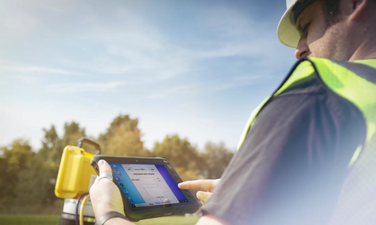 用于气井应用的精密液位读取器