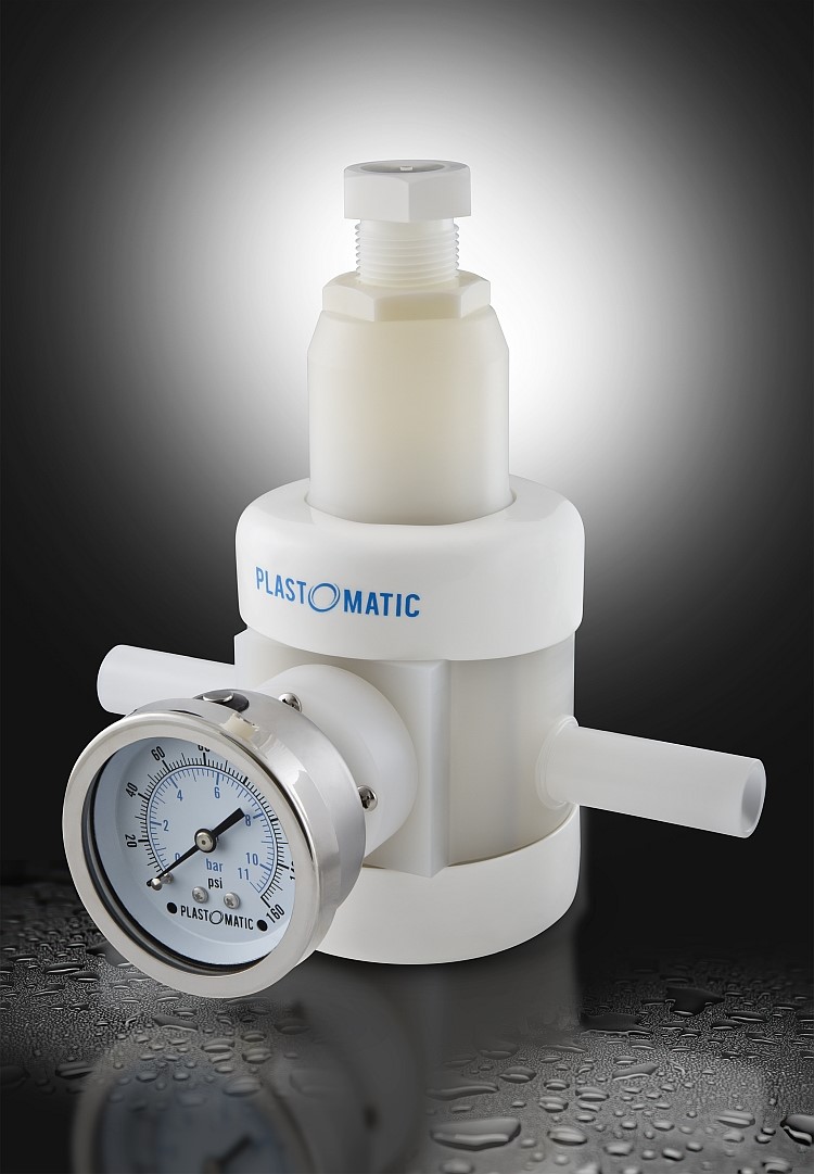 超纯水系统的压力控制和管道注意事项