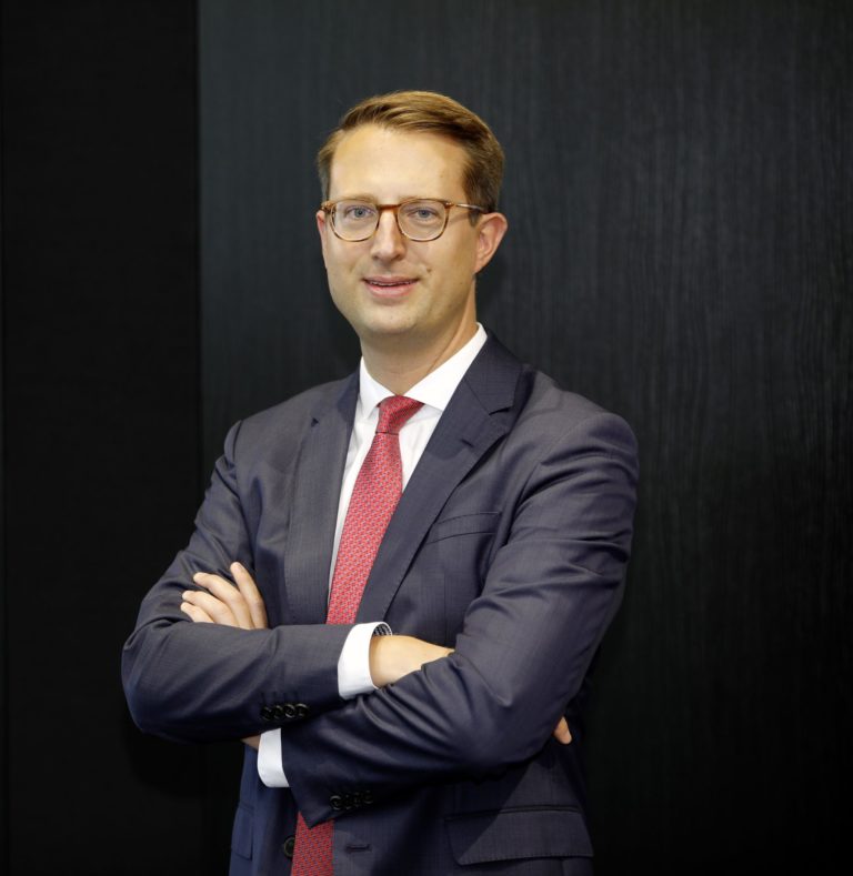 Andreas Zühlcke wild产品管理与营销副总裁贝显赫