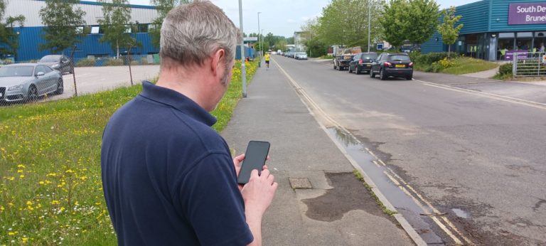 为立管用户推出消防栓定位应用程序