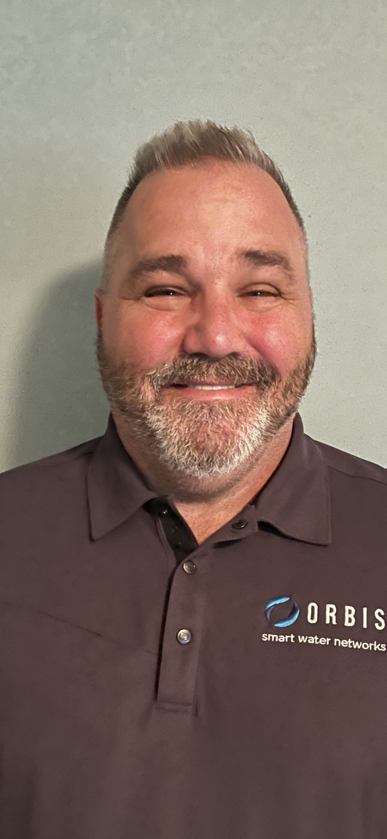 奥比斯和沃达。ai合作促进泄漏服务